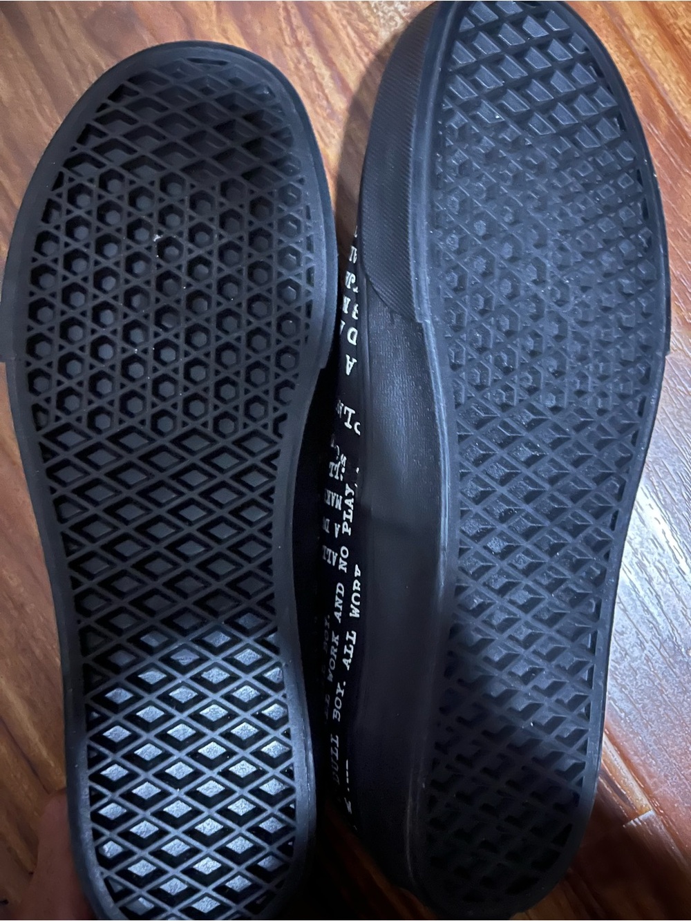 Vans Authentic X House Of Terror The Shining Men’s 9.5/Women’s 11 - Picture 5 of 5